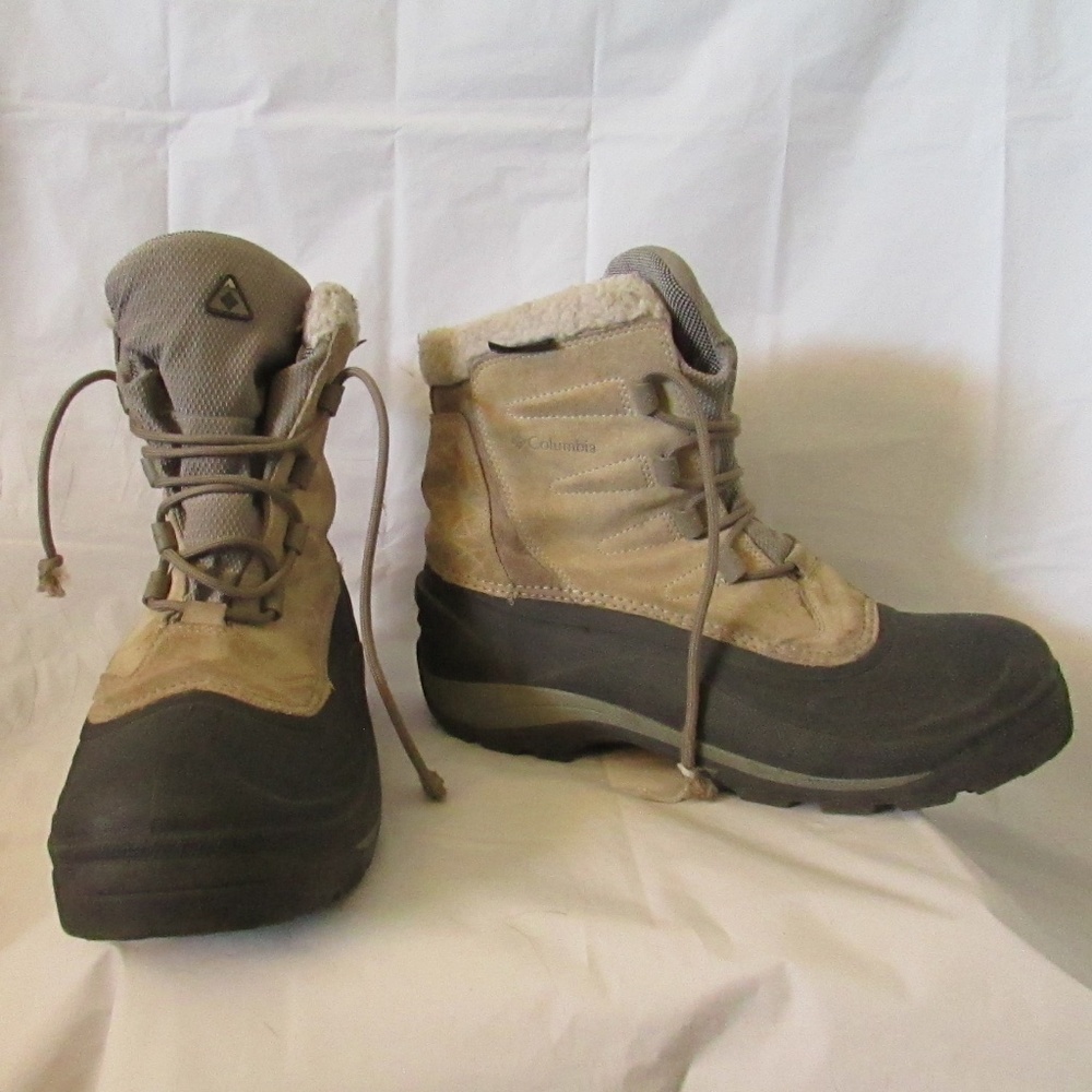 Columbia Cascadian Summette women's water-resistant Boots